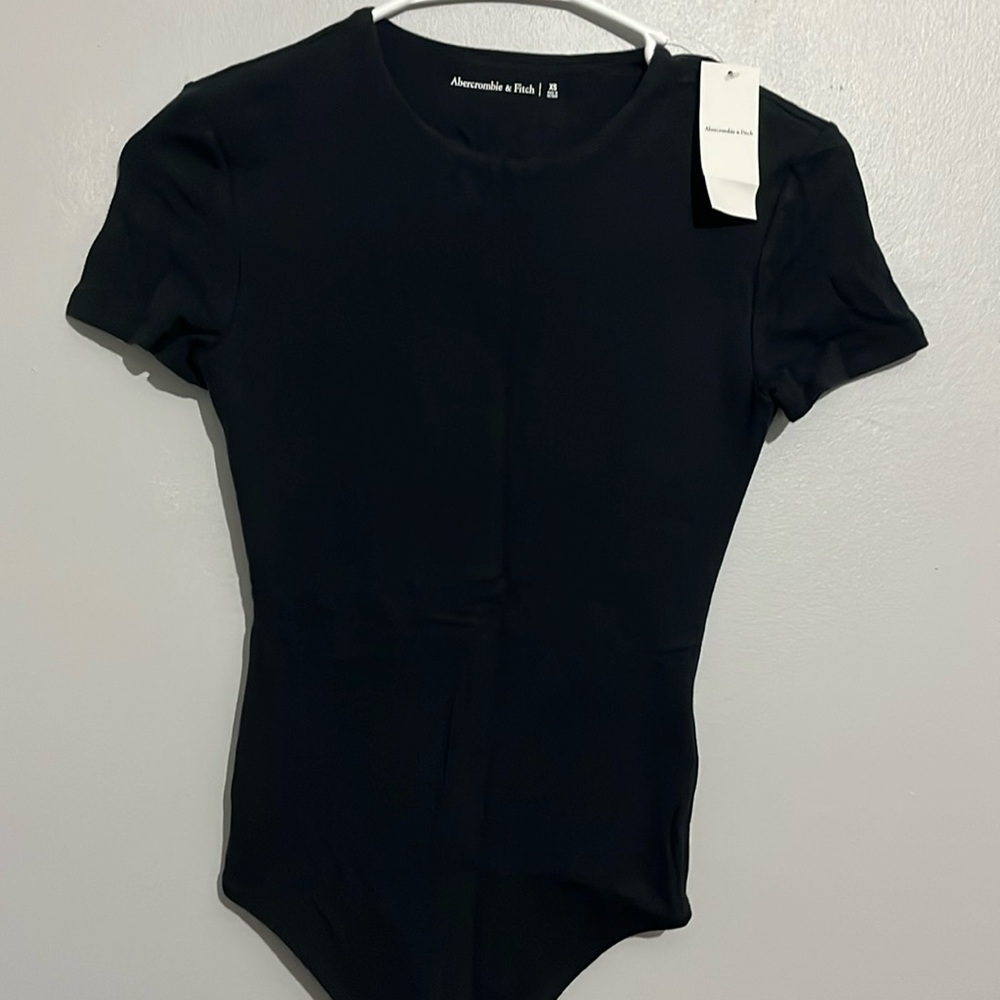 Abercrombie & Fitch NWT Black Short Sleeve Onesie